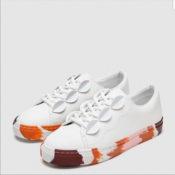 Zara Shoes - Zara Woman White Sneaker With Colorful Sole